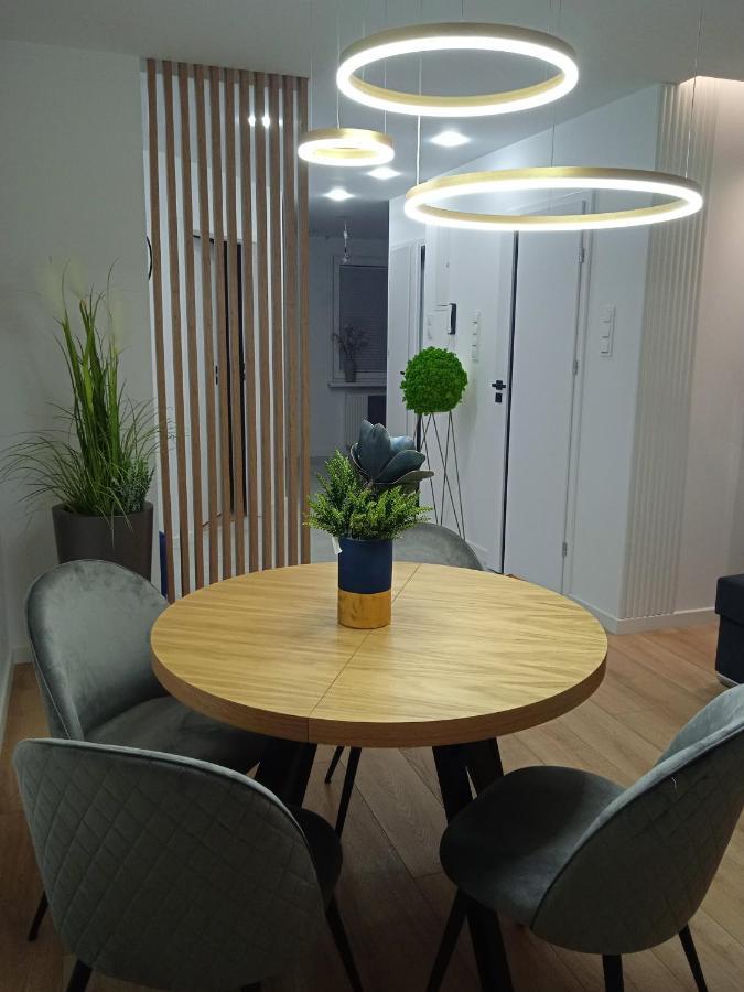ラドムApartament Olsztynskaアパートメント エクステリア 写真