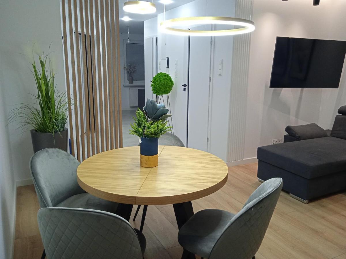 ラドムApartament Olsztynskaアパートメント エクステリア 写真